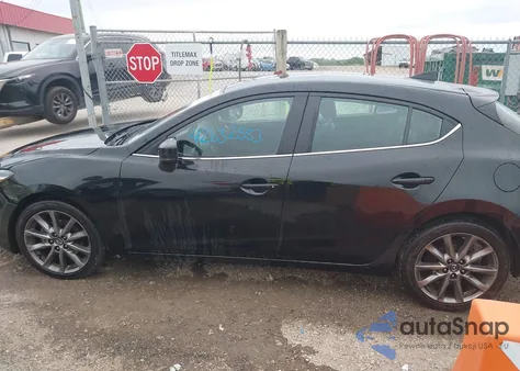 2018 Mazda Mazda3 Grand Touring z USA, uszkodzony, nr VIN 3MZBN1M38JM262364